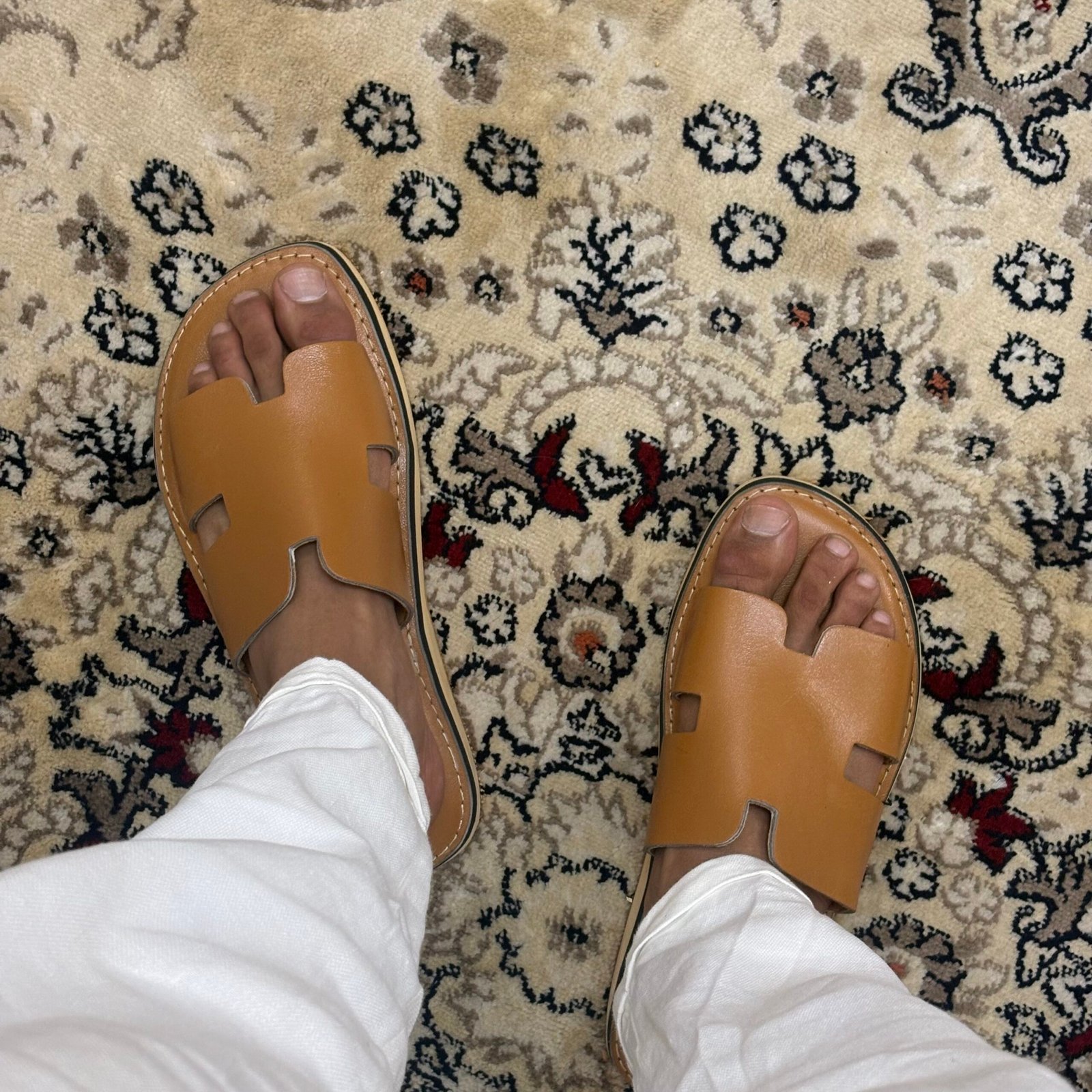 SANDALE H CARAMEL CUIR
